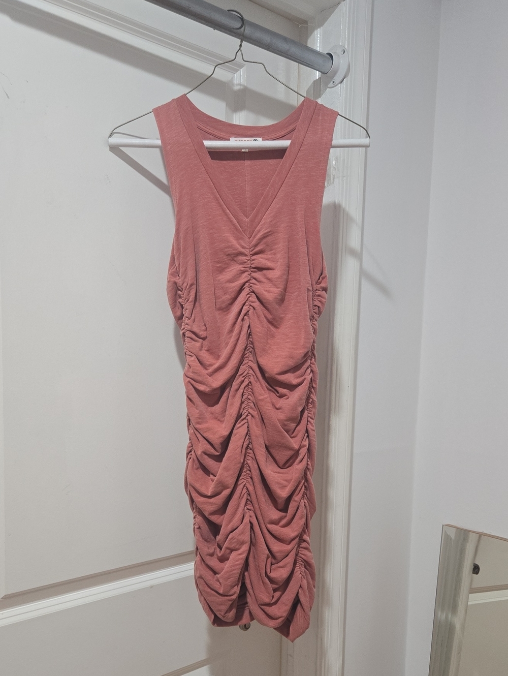 Sundry Dusty Rose Ruched V-Neck Midi Dress